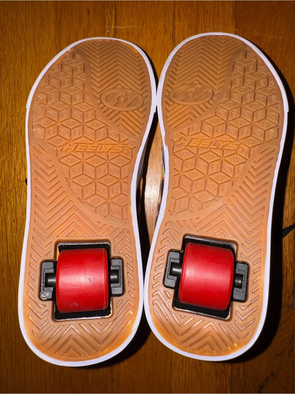 Heelys Pro 20 Prints Flame Canvas Skate Shoes with Wheels